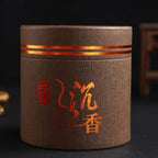 Une boîte d'encens en bobine au bois d'agar