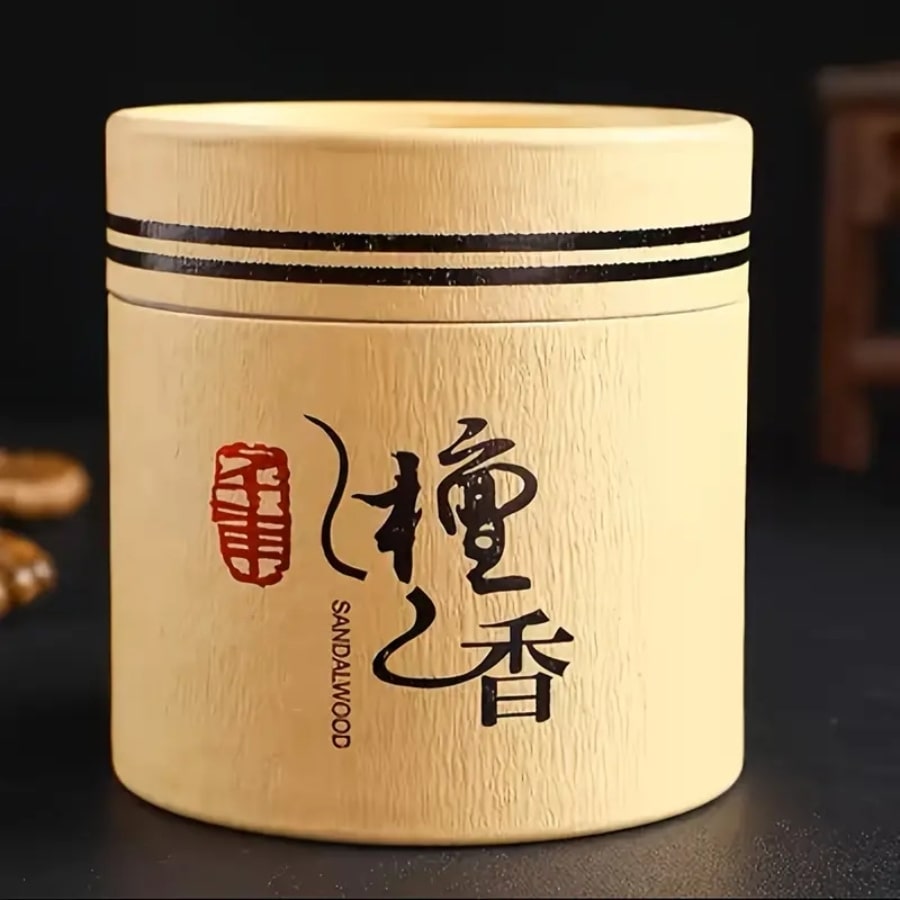 Une boîte d'encens au bois de santal