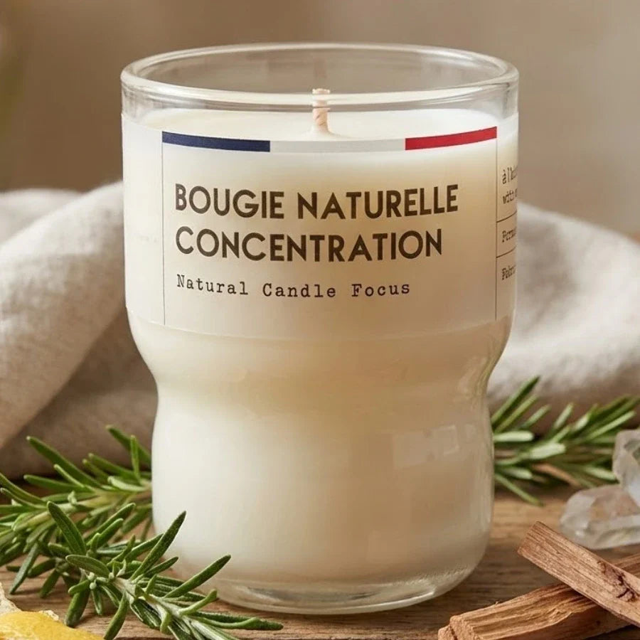 Une bougie naturelle Concentration de 110g de la marque Jolis Baume.