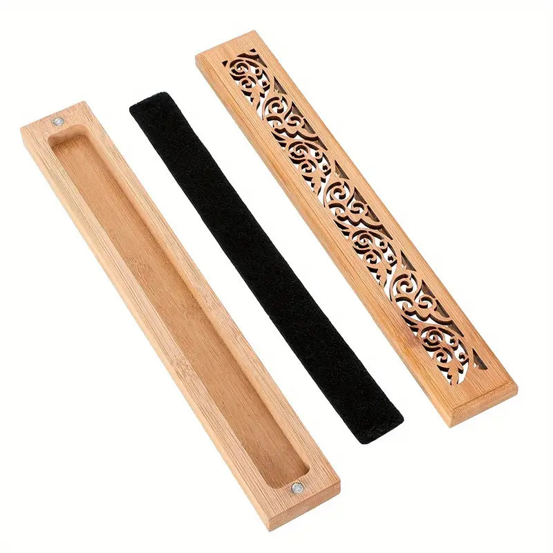 Composition du porte encens en bois sculpté mesurant 23,5cm