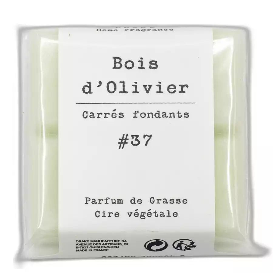 Un paquet de quatre carrés fondants Drake à la senteur Bois d'0livier