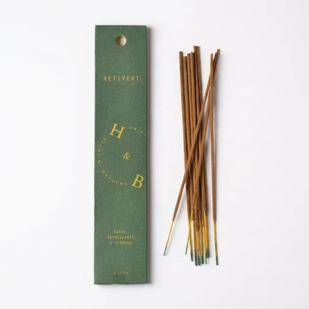 Encens Vétiver x10 H&B, boîte verte avec bâtons naturels en bois, emballage premium