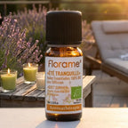 Huile essentielle Été Tranquille Florame 10ml en flacon ambré avec lavande et ambiance estivale