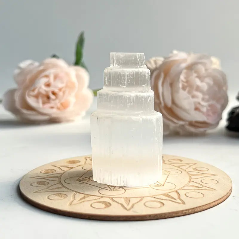 Une tour de cristal de sélénite